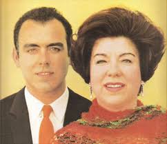 Letra e música de maria madalena de lucília do carmo 🎵. Lucilia Do Carmo Canta O Fado Nao Voltes Video Dailymotion