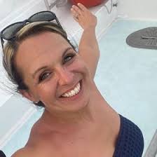 Mandi Hogan (hogan8675309)