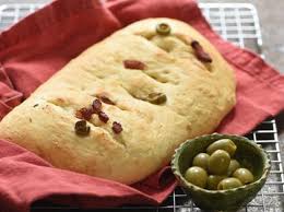 Fougasse Aux Olives Et Lardons Facile Decouvrez Les Recettes De Cuisine Actuelle
