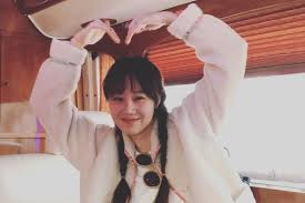 1,844,814 likes · 746 talking about this. Gong Hyo Jin Celebrates Lunar New Year With Celebrity Friends Son Ye Jin Lee Min Jung And More Soompi