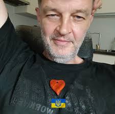 Get a man who does this 🫶 #sethleah