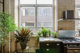 Comment Installer Une Chambre Dans Un Loft Sans Perdre L Esprit D Origine Planete Deco A Homes World En 2020 Comment Installer Cloison Vitree Loft
