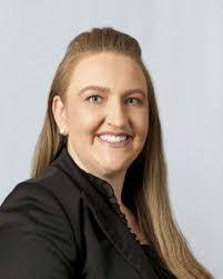 Deborah Fleck's Instagram, Twitter & Facebook