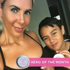 Candi Sharp's Instagram, Twitter & Facebook