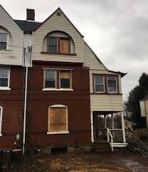 Fixer Upper At 307 South Ave Media Pa 19063 Home For Sale Delaware County Real Estate Agent And Sales In Pa Real Estate Fixer Upper Real Estate Listings