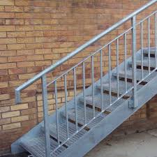 We manufacture galvanized stairs for any industrial, commercial or residential project. Steel Staircases