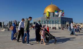 بعد أن قدمنا لكم موعد صلاة عيد الأضحى 2020 في العواصم العربية ، نتقدم لكم من موقع العربي للبرامج الموثوقة بأحر التهاني. Ø±ØºÙ… Ù‚ÙŠÙˆØ¯ ÙƒÙˆØ±ÙˆÙ†Ø§ Ø¹Ø´Ø±Ø§Øª Ø§Ù„Ø¢Ù„Ø§Ù ÙŠØ¤Ø¯ÙˆÙ† ØµÙ„Ø§Ø© Ø§Ù„Ø¹ÙŠØ¯ ÙÙŠ Ø§Ù„Ù…Ø³Ø¬Ø¯ Ø§Ù„Ø£Ù‚ØµÙ‰ ÙÙŠØ¯ÙŠÙˆ ÙˆØµÙˆØ± Ø§Ù„Ù‚Ø¯Ø³ Ø§Ù„Ø¹Ø±Ø¨ÙŠ