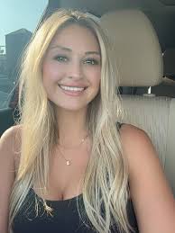 Rhianna Johnson (@rhiannamarie_16) • Instagram photos and videos