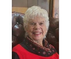 Carol Stanger's Instagram, Twitter & Facebook