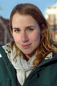 Reparto de Bare Bea (película 2004). Dirigida por Petter Næss