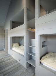 Toronto Firm Lamas Design Townships Farmhouse Near Montreal Lits Superposes Modernes Appartement Contemporain Ferme Moderne