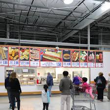 The price of the costco chicken bake is still consistent with other menu items — except for the the box of six individually wrapped and microwavable pockets follow the food court recipe. Reddit Reveals The Recipe For Costco S Chicken Bakes Kitchn