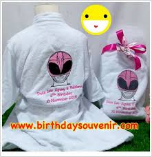 Five pink from chikyuu sentai fiveman; Souvenir Handuk Handuk Kimono Anak Bathrobe Souvenir Handuk Kimono Anak Tema Power Ranger Pink Souvenir Ulang Tahun Birthday Gift Souvenir Goody Bag Tas Souvenir