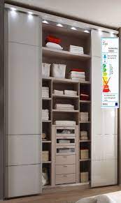 Kleiderschrank mit vielen fächern und 2 spiegeltüren weiß. 22 Inspirational Schrank Mit Vielen Fachern Begehbarer Kleiderschrank Xxl Begehbarer Kleiderschrank Kleiderschrank