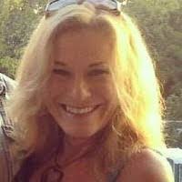 Allison Burchett's Instagram, Twitter & Facebook