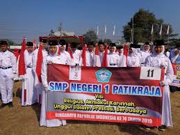 Penasaran smp negeri mana saja yang berhasil meraih nilai un tertinggi secara nasional di tahun 2019? Smp Negeri 1 Patikraja 2019