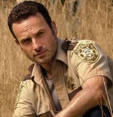 Proč se Rick stal vůdcem už na začátku 1. a 2. série? : r/thewalkingdead