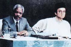 Che mid marhaban berganti qasidah. Malaysia S First Un Rep Brought A Keris To The Meeting What Was He Trying To Prove
