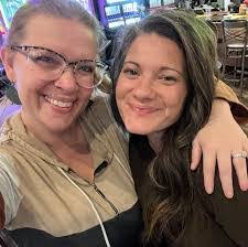 Amy Granda's Instagram, Twitter & Facebook