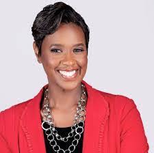 Candice Gary's Instagram, Twitter & Facebook