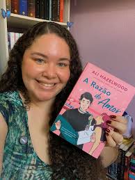 Resenha de 'A Razão do Amor' por Ellen Hazelwood