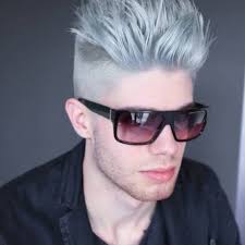 Se sei scura o, meglio, la tua pelle ha sfumature calde, allora i capelli grigi devono essere più “sale e pepe”. Uomo Archivi Parrucchiere Hairdesign Andrea Manni Grosseto