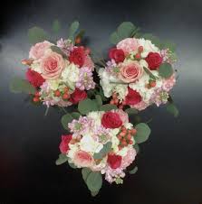 Pink And White Bridesmaid S Bouquets With Roses Hydrangea Carnations And Hypericum Berries By Nan Bridal Bouquet Pink Bridesmaid Bouquet White Bridal Bouquet