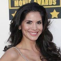 Joyce Giraud