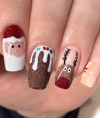 Não tô sabendo lidar com essa unha. 42 Festive Christmas Nail Ideas 2020 Christmas Nail Art Ideas