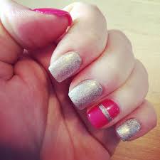 Paint your ring finger fairy dust white color and the rest with sparkled pink. Glitter Acrylic Nails Black To Pink New Expression Nails