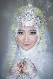 Foto Closeup Pengantin Sunda Siger Foto Closeup Pengantin Flickr