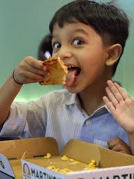 🚨 BIG NEWS! We just opened our new franchise in Rajkot (Sadhu Vasvani  Road) and the energy was off the charts! 🎊🔥 We gave out FREE PIZZAS 🍕 to  celebrate, and the