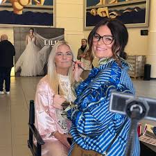 Salon Eventyrspejlet - Hair & Beauty