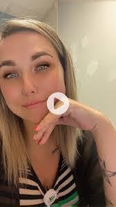 Natasha Keeter's Instagram, Twitter & Facebook