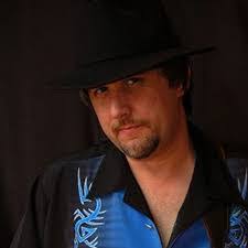 Earl Wilt's Instagram, Twitter & Facebook