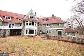1231 Susquehanna Road, Jenkintown, Pennsylvania c.1910. 9,353 square feet.  6 bedrooms, 4.5 baths