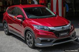 It is available in 5 colors, 3 variants, 1 engine, and 1 transmissions option: Honda Hr V Mugen Rm118 800 Only 1 020 Units Paultan Org