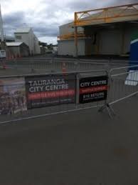 The distance between the cruise port and royal caribbean's ship ovation of the seas docked in tauranga during a christmas cruise in 2016. Tauranga Cruise Port Port Maps Transportation Options Shore Excursions