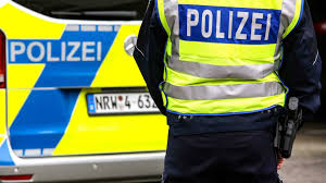 ✓ wie lange braucht die polizei? Weidenau Polizei Sucht Zeugen Fahrerflucht Nach Unfall Siegen
