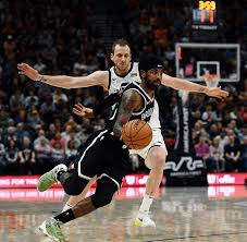 Bleacher Report Kicks On Instagram Shanghai Nike Kyrie 6 Tonight For Kyrieirving In Utah Thoughts On This Preheat Colorway Kyrie Kyrie Irving Nike Kyrie