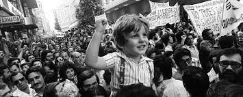 Estuvo prófugo durante más de 20 años. Transicion Espanola Conquista De La Democracia Archivos De La Historia