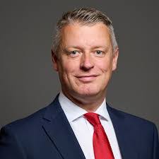 Glenn Drinkwater's Instagram, Twitter & Facebook