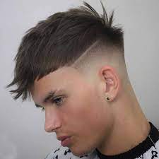 Taglio capelli ragazzo con ciuffo lungo. Pin Su Capelli Uomo