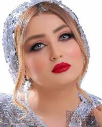 Pin By Ahmed Kadum On جمال Beautiful Arab Women Arabian Beauty Women Beautiful Women Pictures