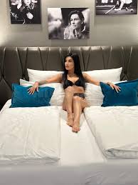 Lea - SLID7829 | Snatchlist.com