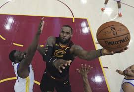 Doctors in primary care typically make on average $150,000 while specialists and surgeons can easily make $200,000+. How Nba Free Agency Salary Cap Work Bleacher Report Latest News Videos And Highlights