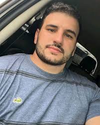 Introduction and photo sharing