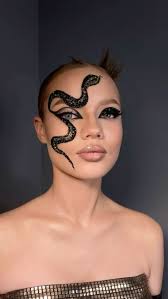 𝓙𝓾𝓵𝓲𝓪 𝓐𝓫𝓻𝓮𝓰𝓸🧿 (Juliaabrego_)