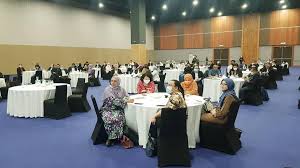 Pengertian kemiskinan dan garis kemiskinan. Seminar Pendapatan Garis Kemiskinan Pgk 2019 Negeri Sabah Portal Rasmi Unit Perancang Ekonomi