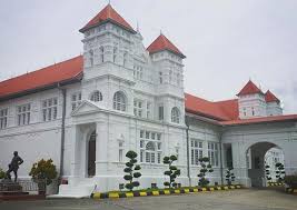 Negeri perak juga merupakan sebuah negeri di malaysia yang masih lagi mengekalkan seni bina. Tempat Menarik Di Taiping Yang Terkini 2021 Paling Cantik 1